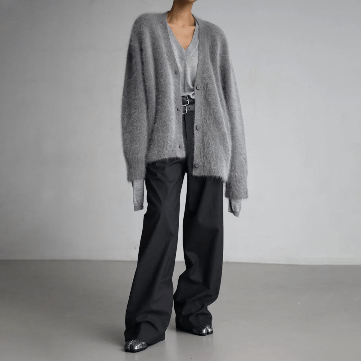 Womens Cardigan Deep V-Neck Oversized Soft Knit Relaxed Fit Black – Elke