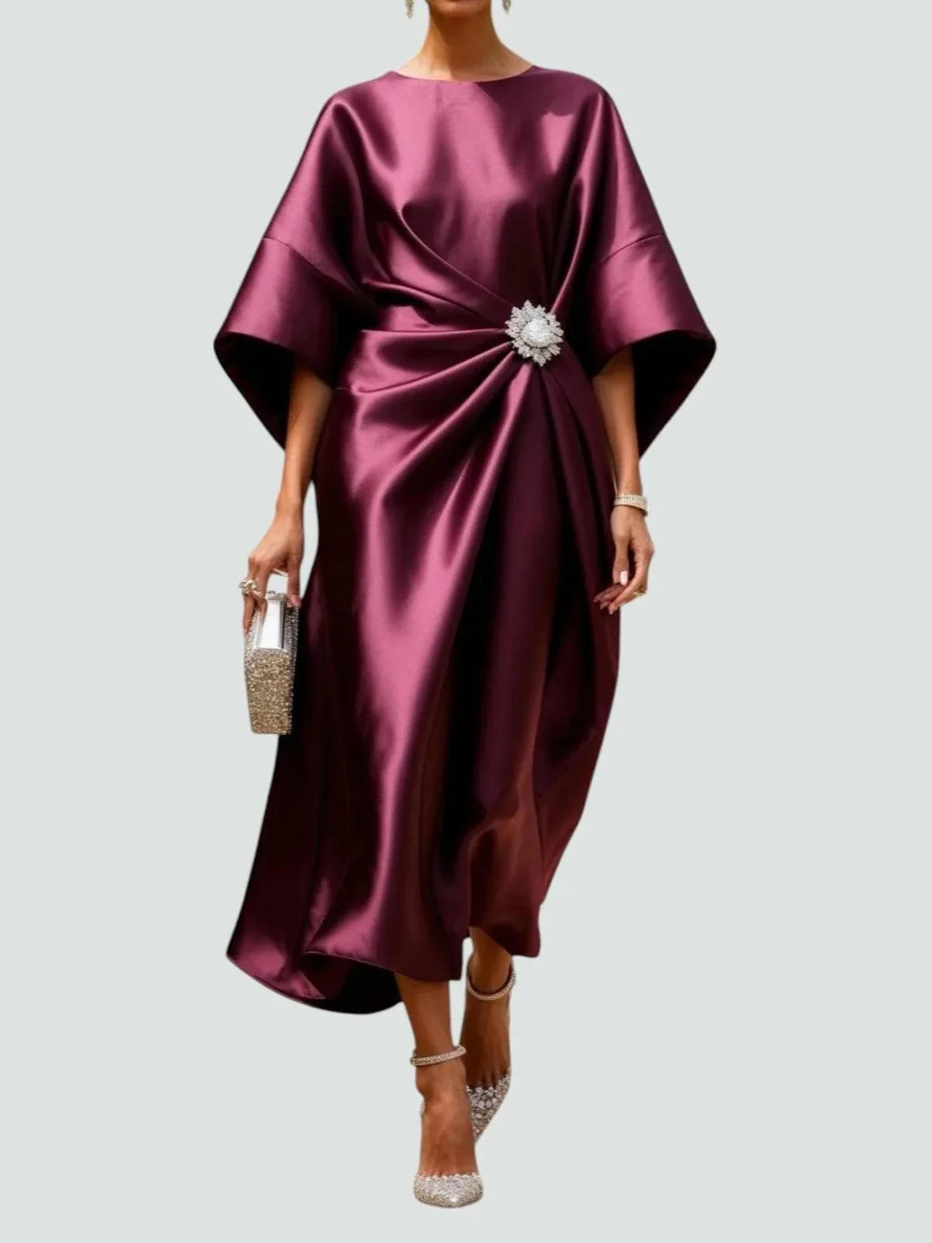 Model wearing satin kimono sleeve midi dress in navy blue – ELEGENZE