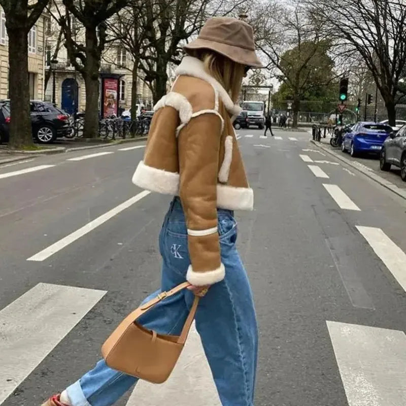 Model wearing cropped faux shearling lapel coat in khaki – ELEGENZE